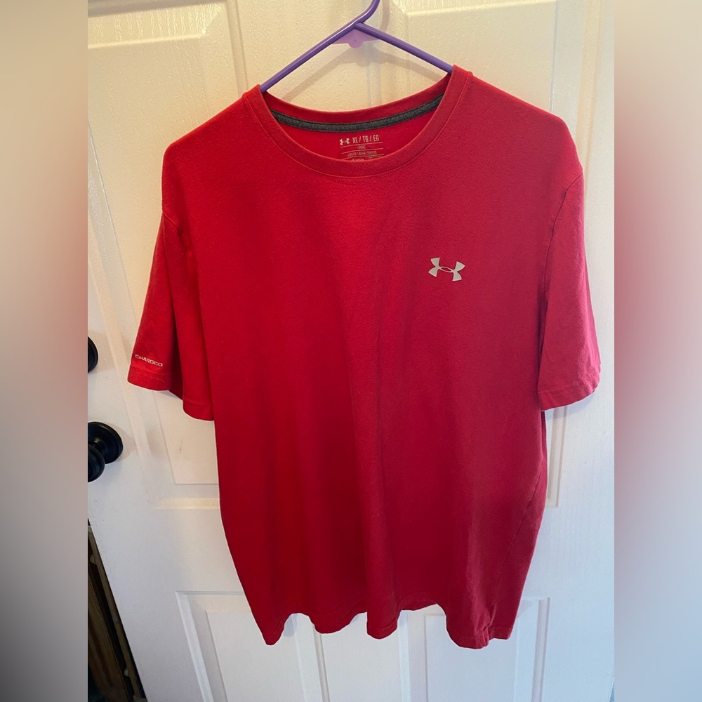 Under Armour Men's Vibrant Red Short Sleeve Tee